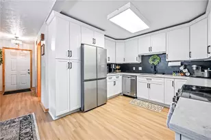 723 Rollinson Rd, Hermitage, PA 16148 - Photo 13