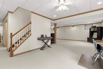 370 Cobblestone Cir, Robinson Twp, PA 15136 - Photo 35