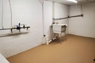 765 Fairview St, Manor Township, PA 16226 - Photo 17