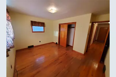 765 Fairview St, Manor Township, PA 16226 - Photo 9