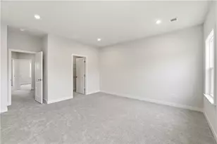 339 Telluride Ln, Cranberry Township, PA 16066 - Photo 17