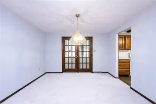 237 Melrose Dr, New Stanton, PA 15672 - Photo 7