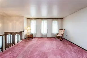 237 Melrose Dr, New Stanton, PA 15672 - Photo 5