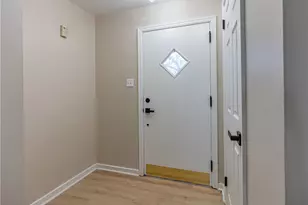 415 Charlotte Dr, Pittsburgh, PA 15236 - Photo 3