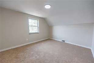 415 Charlotte Dr, Pittsburgh, PA 15236 - Photo 13