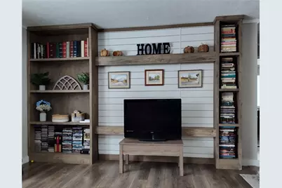 163 Mancini Dr, Somerset Township, PA 15501 - Photo 3