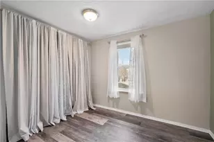 2625 Oakhill Dr, South Park, PA 15129 - Photo 17