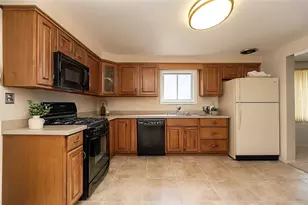 209 Video Dr, Munhall, PA 15120 - Photo 3