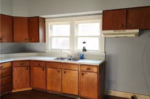 917 Mapletown Rd, Mapletown, PA 15338 - Photo 7