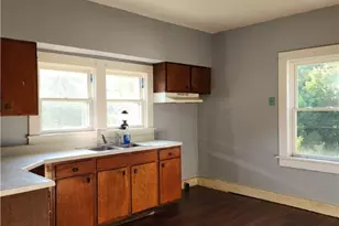 917 Mapletown Rd, Mapletown, PA 15338 - Photo 5