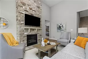 109 Independence Dr, Jefferson Township, PA 16023 - Photo 7