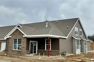 109 Independence Dr, Jefferson Township, PA 16023 - Photo 1