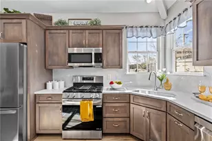 109 Independence Dr, Jefferson Township, PA 16023 - Photo 19