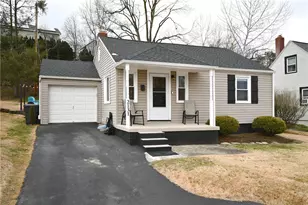 2131 Swallow Hill Rd, Scott Township, PA 15220 - Photo 1