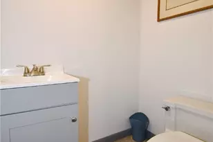 2131 Swallow Hill Rd, Scott Township, PA 15220 - Photo 21