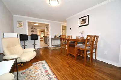 2131 Swallow Hill Rd, Scott Township, PA 15220 - Photo 5