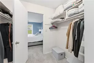 1110 Chatham Park Dr, Scott Township, PA 15216 - Photo 21