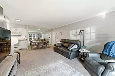 1110 Chatham Park Dr #E, Scott Township, PA 15216 - Photo 35