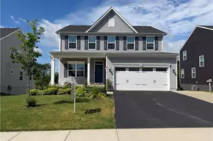 146 Red Horse Dr, Buffalo Township, PA 16055 - Photo 1