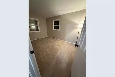 313 Linwood Dr, Evans City, PA 16033 - Photo 15