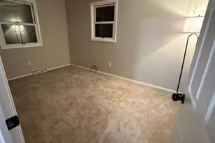 313 Linwood Dr, Evans City, PA 16033 - Photo 15