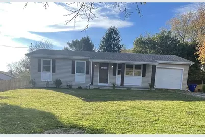 313 Linwood Dr, Evans City, PA 16033 - Photo 1