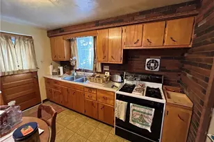 3931 Frederick St, Pittsburgh, PA 15234 - Photo 9