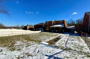 1443 Hawthorne, Pittsburgh, PA 15201 - Photo 5