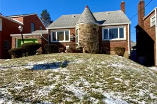 1443 Hawthorne, Pittsburgh, PA 15201 - Photo 3