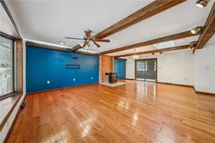 12219 Roth Dr, North Huntingdon, PA 15642 - Photo 11