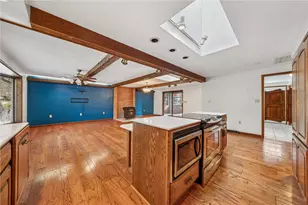 12219 Roth Dr, North Huntingdon, PA 15642 - Photo 9