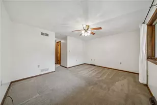 12219 Roth Dr, North Huntingdon, PA 15642 - Photo 31