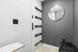 5228 Dresden Wy, Pittsburgh, PA 15201 - Photo 3