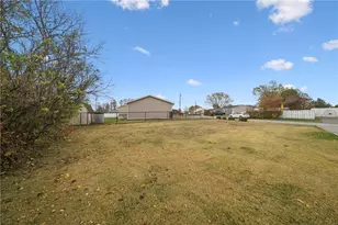 10885 Carlson Dr, North Huntingdon, PA 15642 - Photo 23