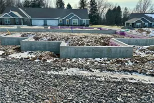 138 Independence Dr, Jefferson Township, PA 16023 - Photo 1