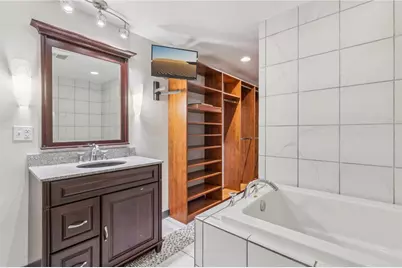 2007 Garrick Drive, Pittsburgh, PA 15235 - Photo 31