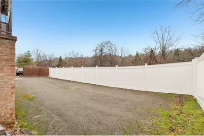 2007 Garrick Drive, Pittsburgh, PA 15235 - Photo 43