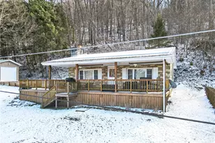 447 Lake Side Rd, Addison Boro, PA 15411 - Photo 3