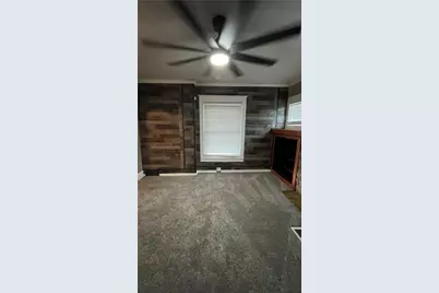 247 Cedar Ave #1, Sharon, PA 16146 - Photo 17