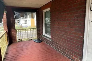 247 Cedar Ave, Sharon, PA 16146 - Photo 3