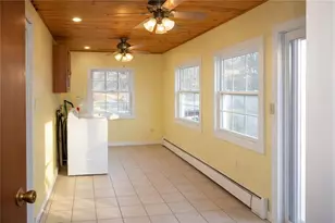 17 Dusty Ln, Grove City Boro, PA 16127 - Photo 11