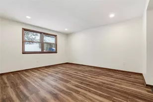 310 Bow St, Canonsburg, PA 15317 - Photo 9