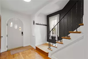 12 Walnut St, North Strabane, PA 15317 - Photo 5