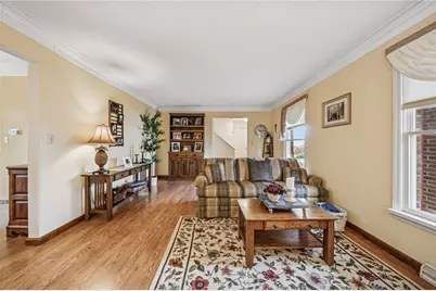 4 Dartmouth Dr, Hempfield Township, PA 15601 - Photo 3