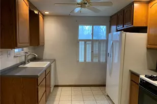 2660 Glenny Ln, West Mifflin, PA 15122 - Photo 5