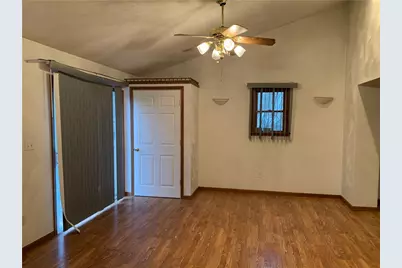 2660 Glenny Lane, West Mifflin, PA 15122 - Photo 9