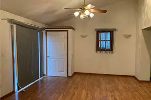 2660 Glenny Ln, West Mifflin, PA 15122 - Photo 9