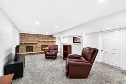 660 Circle Drive, Rostraver, PA 15012 - Photo 33