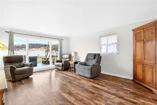 660 Circle Dr, Rostraver, PA 15012 - Photo 15