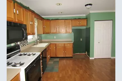 165 Oakdale Dr, Zelienople, PA 16063 - Photo 15